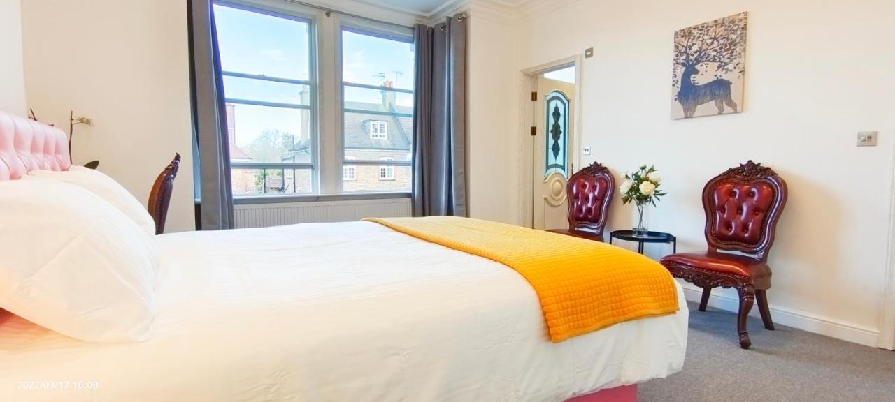 Marigold Villa Харроу Экстерьер фото